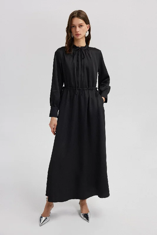 SATIN DRESS WITH PATTERNED WAIST