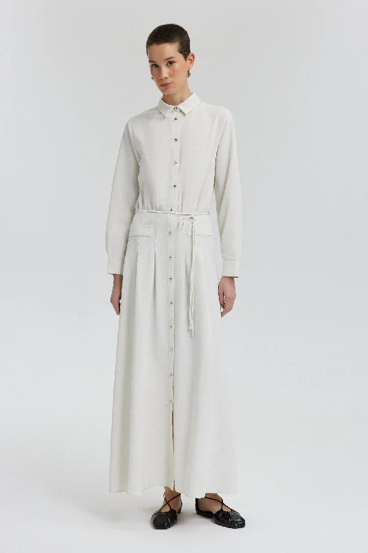 PLEATED LINEN DRESS WITH BUTTON DETAILED