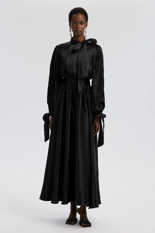SATIN DRESS WITH TIE DETAIL
