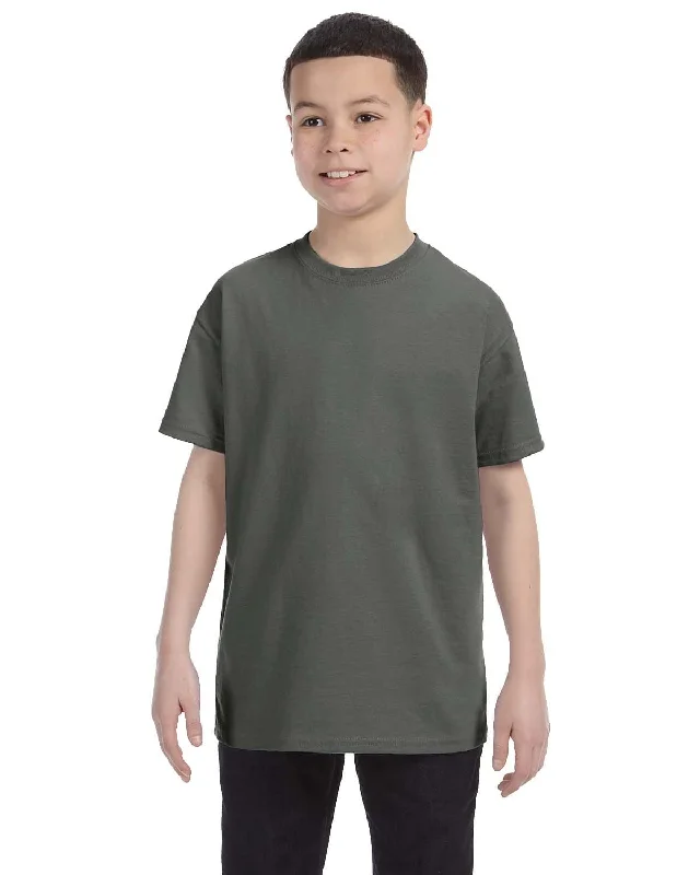 Gildan Youth Lightweight 100% Cotton T-Shirt | Military Green Fitted T-Shirt Seamless Stretchy Gildan Youth Lightweight 100% Cotton T-Shirt | Military Green Fitted T-Shirt Seamless Stretchy