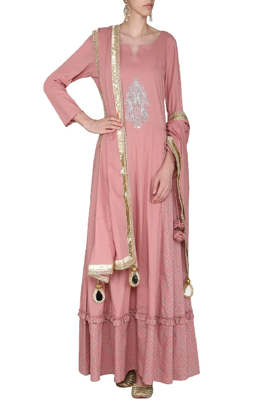 Maxi Dress Dusky Pink With Embroidered Dupatta Fashionable Off-Shoulder Maxi Dress