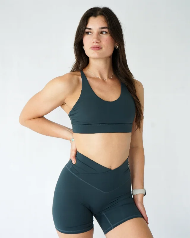 Impact Beyond Sports Bra - Emerald Elegant Silk Bra