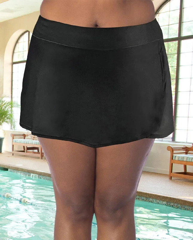 CHLORINE RESISTANT AQUAMORE SOLID PLUS SIZE SWIM SKORT Sleek Full Coverage