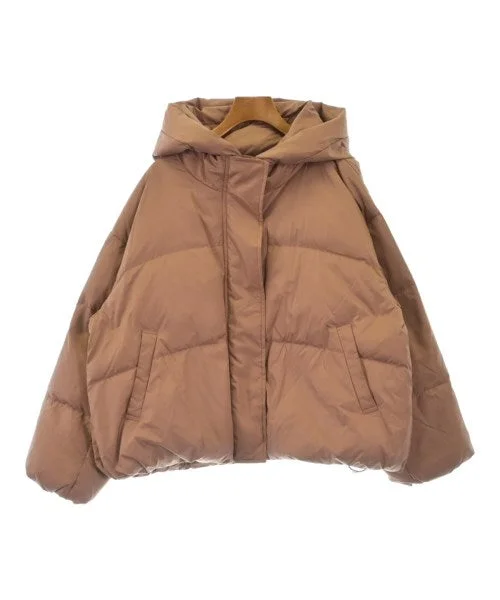 NATURAL BEAUTY BASIC Down jackets/Vests Welt Pockets Slit Pockets Flap Pockets