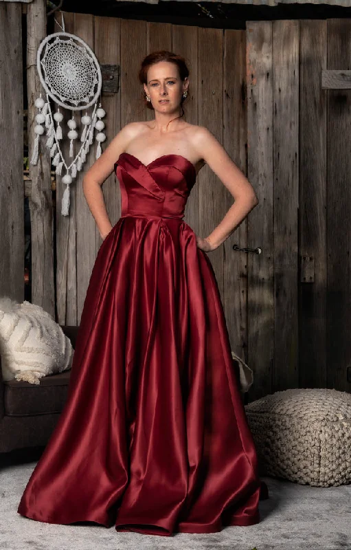 *NEW* Designer Wedding Gown Mikado Strapless Box Pleat Skirt with Buttons - #1273T linen skirt breathable *NEW* Designer Wedding Gown Mikado Strapless Box Pleat Skirt with Buttons - #1273T linen skirt breathable
